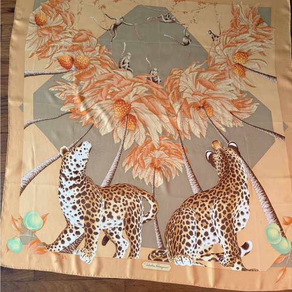 Salvatore Ferragamo Leopard Silk Scarf - Picture 14 of 15